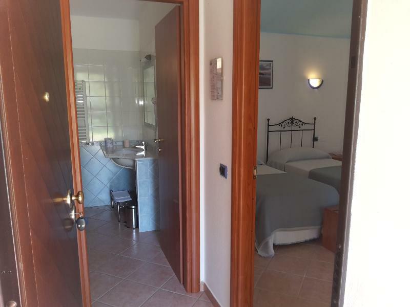 Su Pasu Hotel Tortolì Екстериор снимка